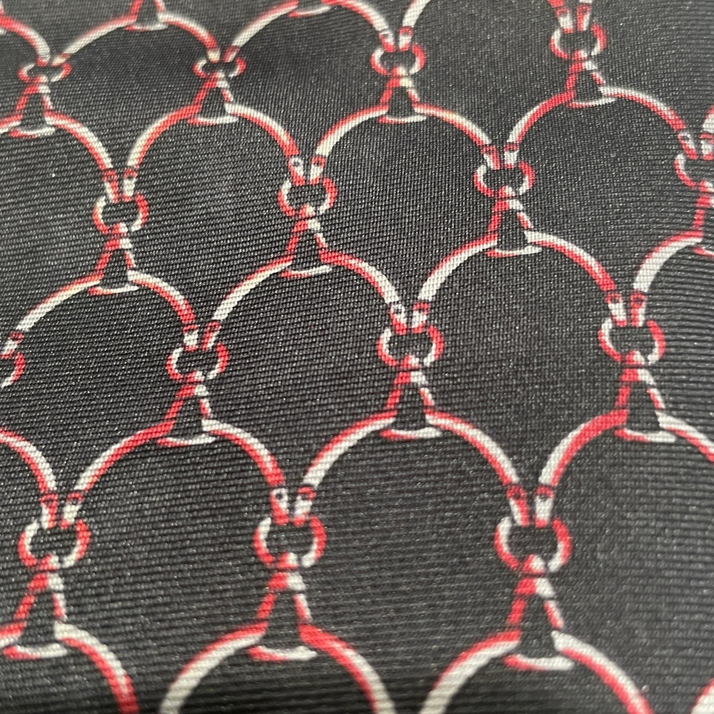 GUCCI - vintage,  100% Silk - Picture 2 of 5